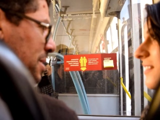 Promotional Stickers Feed New Friendships on Buses in Brazil #CleverPromoGifts