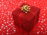 15 Corporate Christmas Gift Ideas to Reward Your Customers this Christmas
