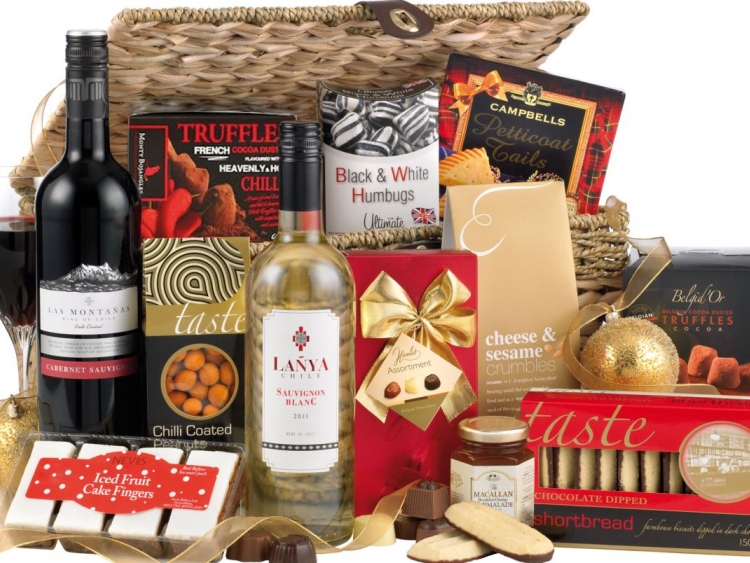 Why You Should Start Planning Your Christmas Corporate Gifts Early