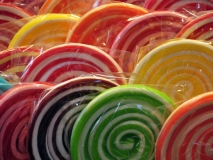 Which Branded Sweets Are Best for Your Reception Desk?