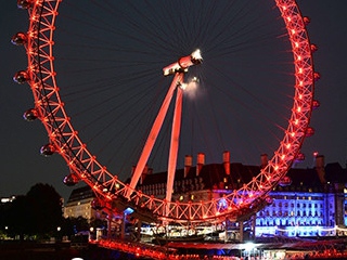 Promotional Toothbrushes Challenge Coca Cola's London Eye Branding #CleverPromoGifts