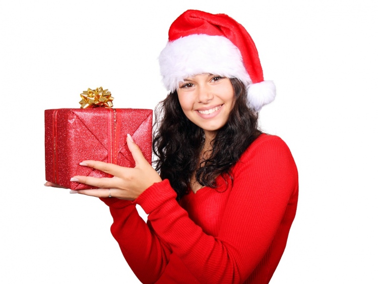 How to Be a Good Christmas Gifts Buyer: 10 Top Tips